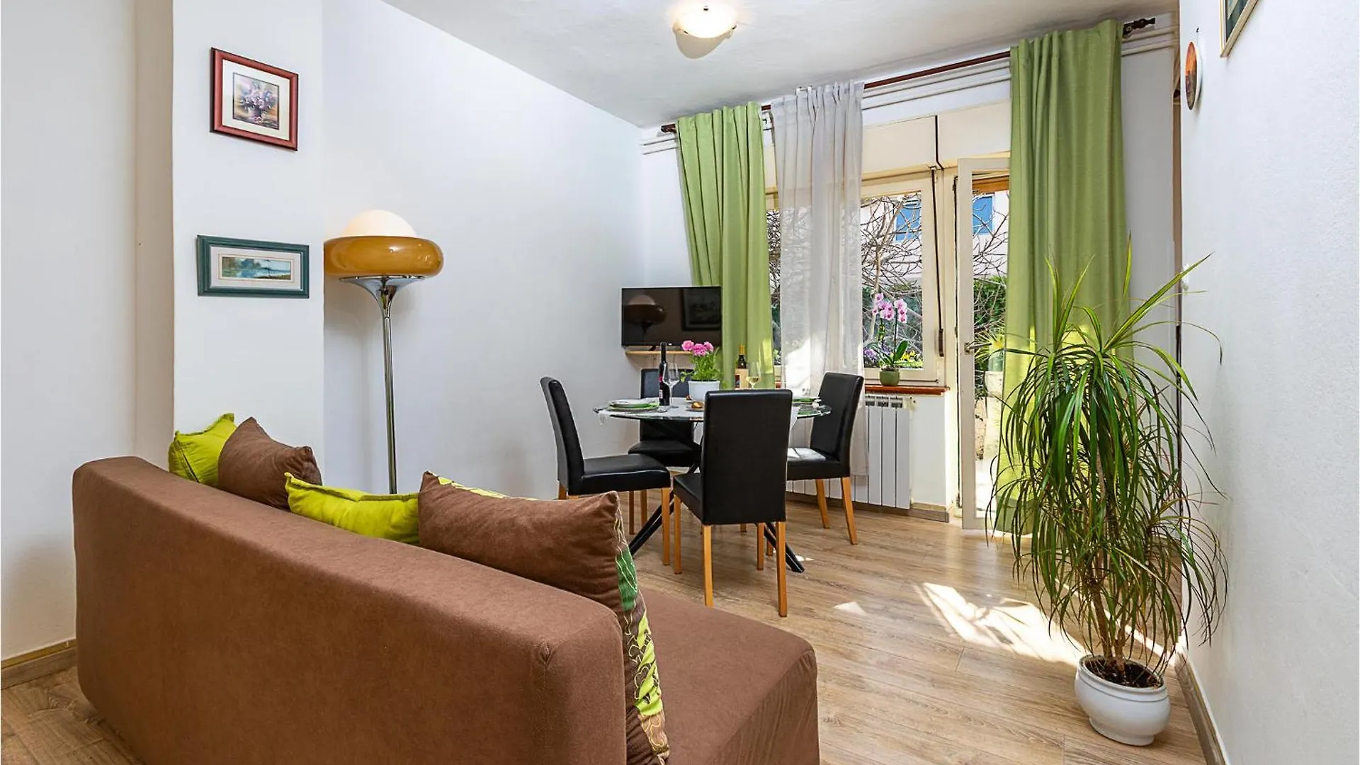 Beautiful Apartment In Vodnjan With Wifi