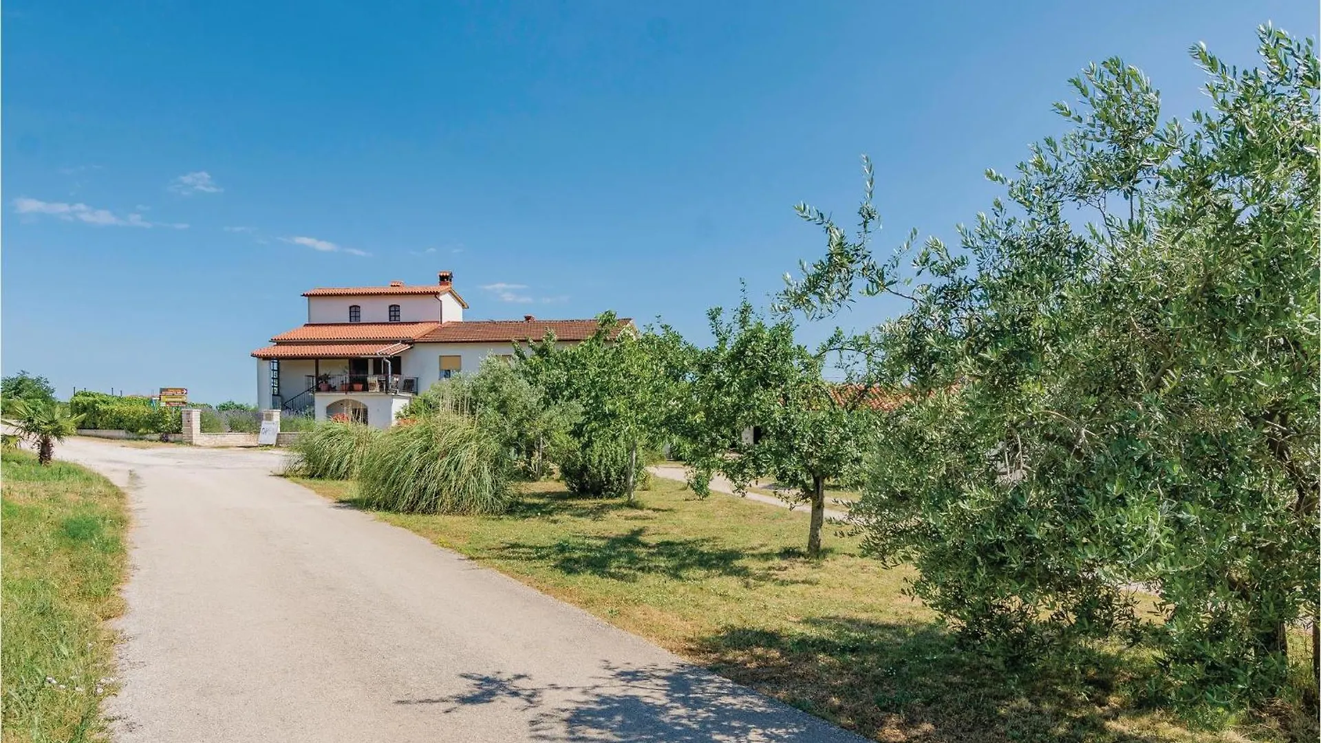 Beautiful Apartment In Vodnjan With Wifi
